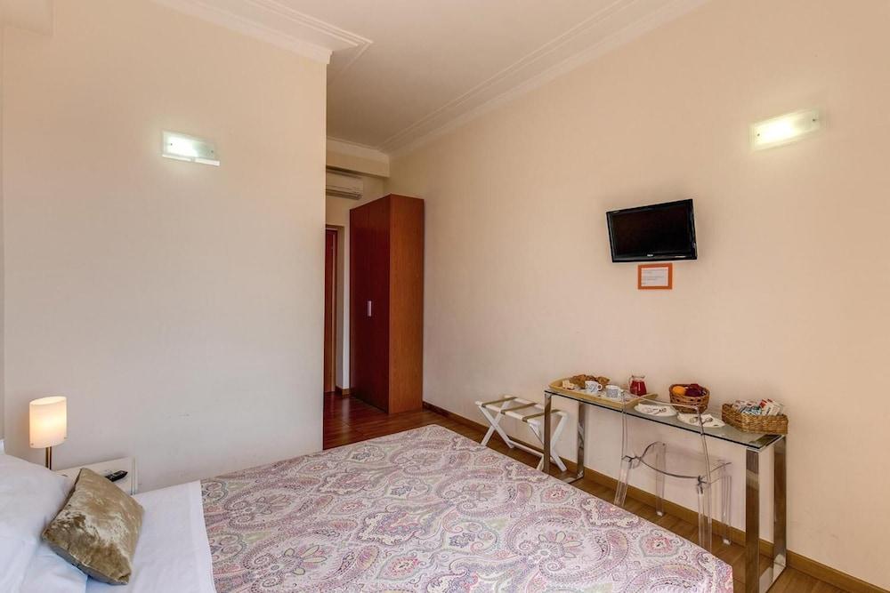 Floor 6 Hotel Rome Exterior photo