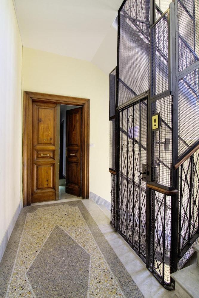 Floor 6 Hotel Rome Exterior photo